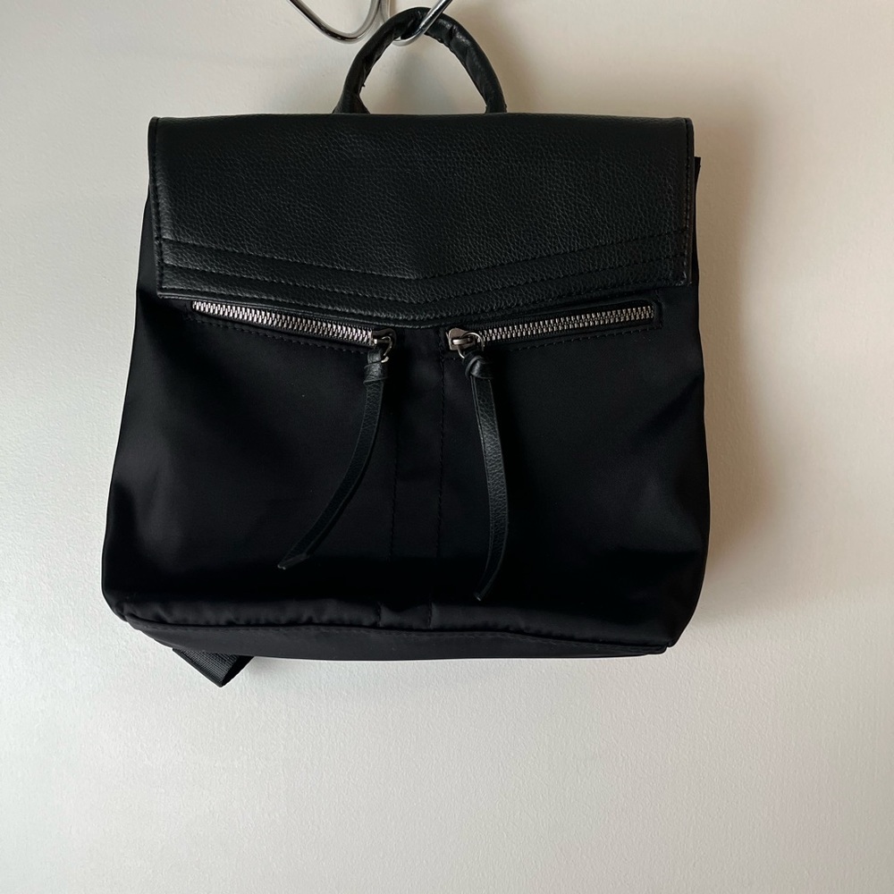 🌸Botkier New York Mini Backpack